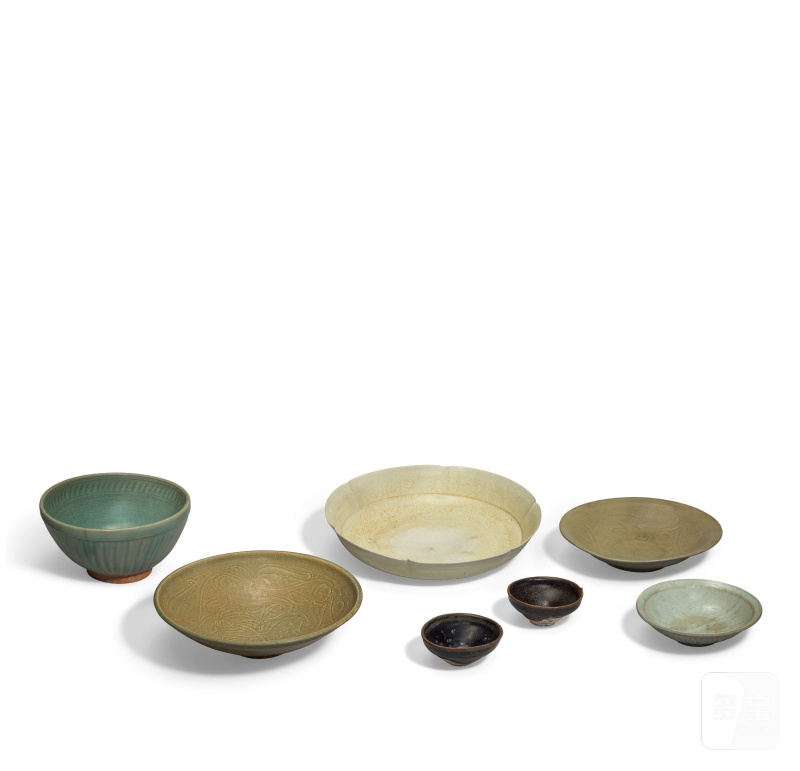 宋或更晚 中國及東南亞盌一組 | A COLLECTION OF CHINESE AND SOUTH EAST ASIAN BOWLS